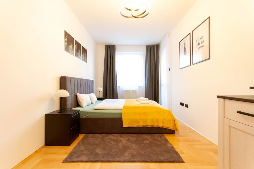 Apartament Gozsdu White Raven 3 - Terrace And Free Underground Parking Budapeszt Zewnętrze zdjęcie